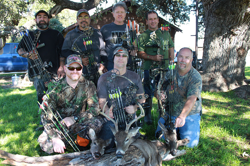 deer bow hunting texas